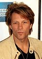 Jon Bon Jovi, actor, cântăreț, chitarist și compozitor american, liderul trupei Bon Jovi