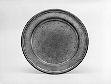 Pewter plate Plate MET 174927.jpg