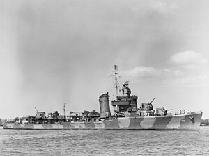 USS Mustin (DD-413), at Pearl Harbor, Hawaii, ngày 14 tháng 6 năm 1942.