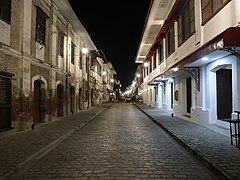 Vigan heritage village Calle Crisologo-Mabini La Casa Blanca night view