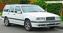 1997 Volvo 850 estate 1996-1997 Volvo 850 AWD station wagon (2011-11-18) 01.jpg