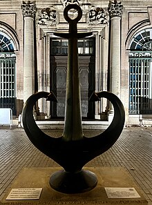 Herzförmiger Anker vor dem Rathaus von Marseille, Frankreich (Bruderschaft mit Odessa)