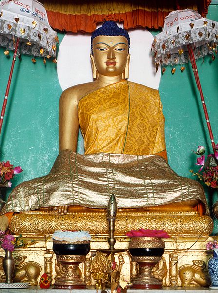 Будди́зм 447px-Buddha_Bodhgaya