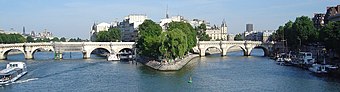 Der Pont Neuf, die älteste noch erhaltene Brücke über die Seine in Paris, und die Île de la Cité heute