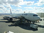 En Delta Boeing 767på McCarran International Airport in Las Vegas