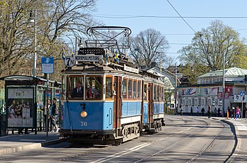 Rame du Djurgårdslinjen, ligne touristique du tramway de Stockholm. (définition réelle 4 252 × 2 816)