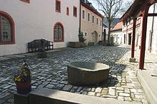 Photographie de la cour du musée de Wunsiedel