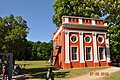 Pavillon im Tierpark bei den Ivenacker Eichen