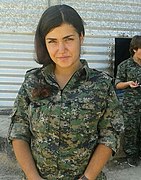 Uma combatente curda.