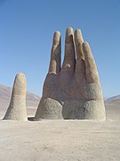 Monumento de La Mano del Desierto (1992)