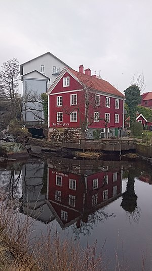 Mor Oliviagården 2017. Foto från Norrebro mot öst