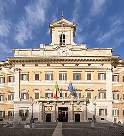 Palazzo Montecitorio, edustajainhuoneen istuntopaikka