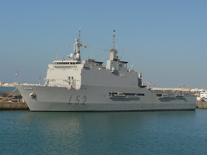 800px-Ship_LPD-Castilla-28L5229jpg