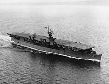 USS Princeton (CVL-23) в пути в Пьюджет-Саунд 3 января 1944 г. (NH 95651) .jpg