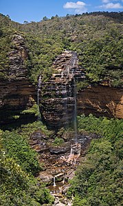 Upper Wentworth Falls, by David Iliff