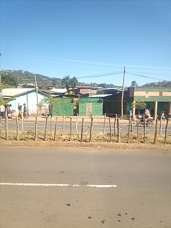 Road in Bitana town