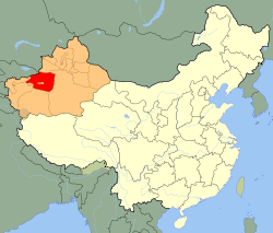 新疆ウイグル自治区の中のアクス地区の位置