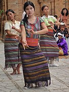Tarian tradisional suku Cham di Nha Trang, Vietnam