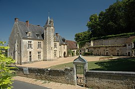 Vue d'ensemble du château.