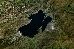 Laguna de Tota.jpg