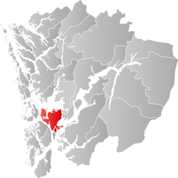 The Tysnes municipality (in red) within Hordaland county (in grey), on the west coast of Norway.
