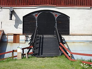 Portal och ramp.