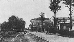 Stationen under första hälften av 1900-talet.