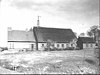 Boerderij van het kop-romptype in landelijke bouwstijl met Interbellum-elementen (Groot Klooster)