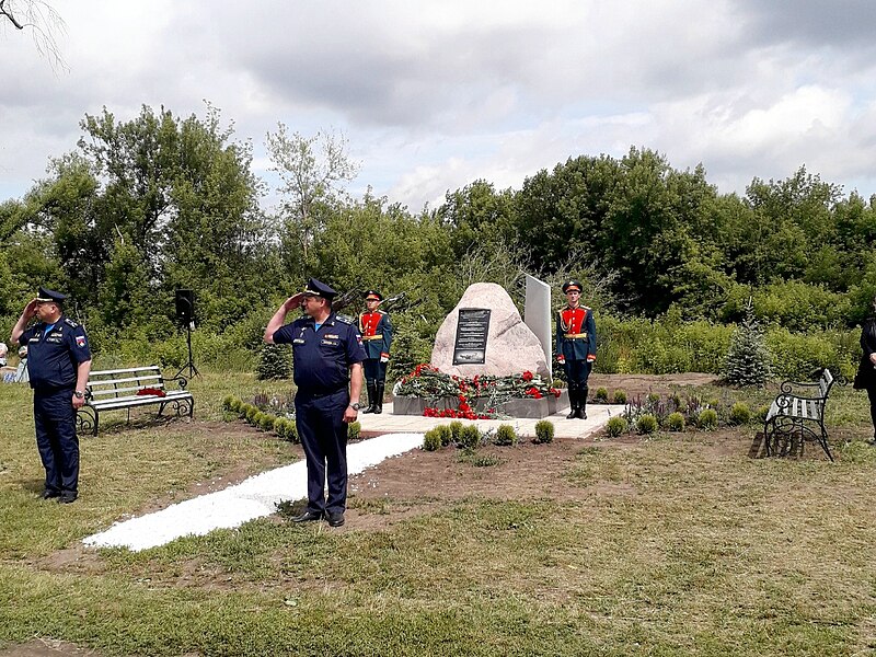 Церемония открытия памятника лётчикам под Рязанью