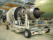 An Engine Alliance GP7200 engine waiting to be installed Airbus Lagardere - GP7200 engine MSN108 (1).JPG