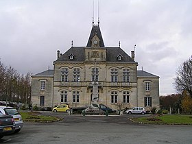 L'hôtel de ville de Burie