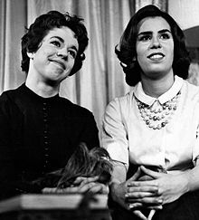 Burnett (left) and her sister Chrissie on Person to Person, 1961 Carol christine burnett person to person 1961.JPG