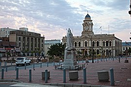 It stedshûs en marktplaats fan Port Elizabeth