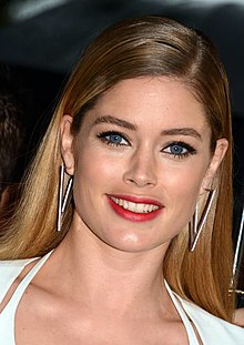 Doutzen Kroes Cannes 2013.jpg