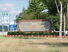 Hunt Valley Business Park in Hunt Valley, Maryland Hunt Valley Business Community sign.jpg