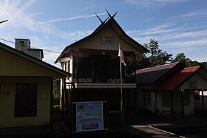 Kantor kepala desa Walur