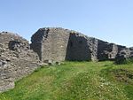 Keep and gatehouse - Dolforwyn Castle - geograph.org.uk - 1320364.jpg