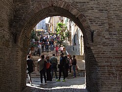 Porte des remparts.