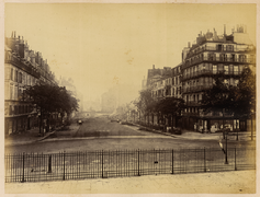 Bruno Braquehais, Paris. Rue Royale. Prise de vue depuis les marches de la Madeleine, Brasilianische Nationalbibliothek.