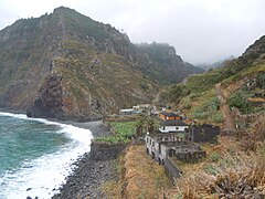 Vue de la plage de São Jorge.