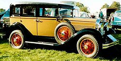 Roosevelt Limousine 4 Türen (1929)