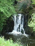 Cascade dans la vallée de Poulancre à Saint-Gilles-Vieux-Marché.