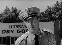 Sterling Hayden Shaw seriff szerepében