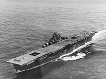 USS Franklin (CV-13) приближается к Нью-Йорку, апрель 1945.jpg