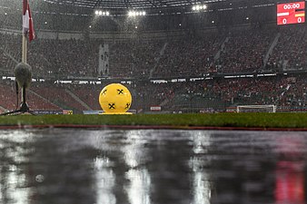 Sterke regen belet de start van het spel