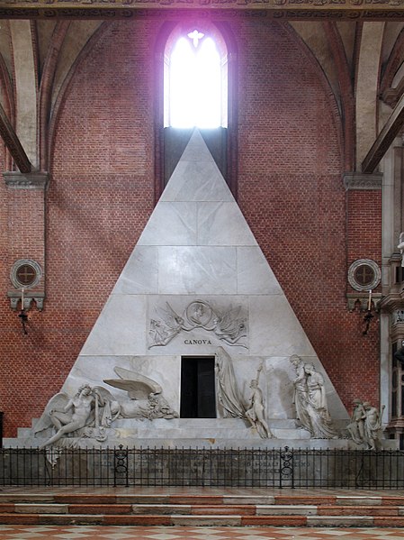 http://upload.wikimedia.org/wikipedia/commons/thumb/4/4d/Canova_tomb.jpg/449px-Canova_tomb.jpg