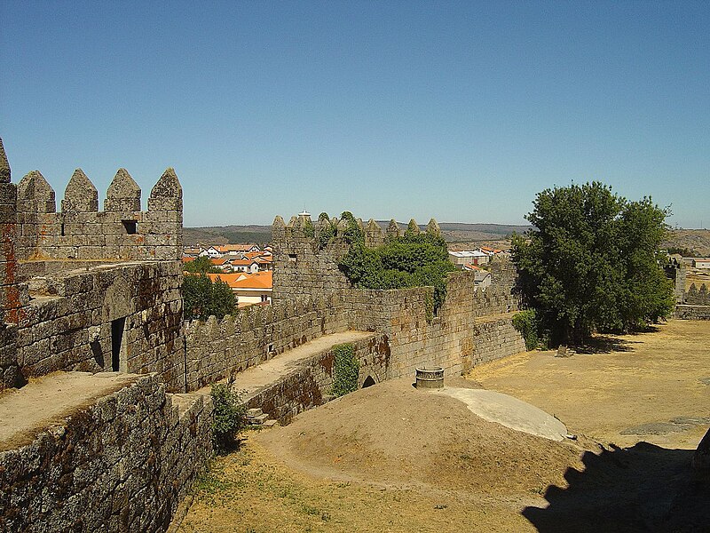Image:Castelo de Trancoso2.jpg