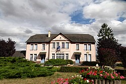 Skyline of Clévilliers