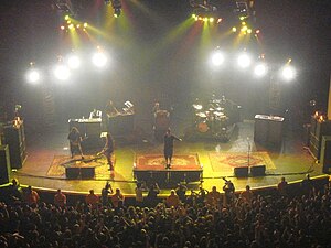 Концерт 14 квітня, 2007 у Brixton Academy, Лондон.