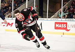 Drake Batherson v dresu Belleville Senators v roce 2019